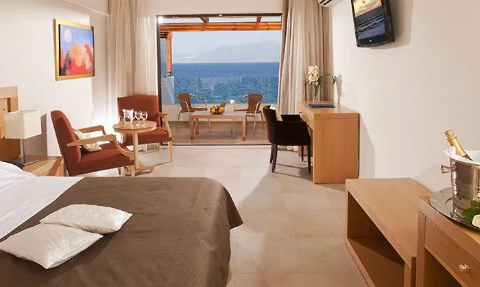 Miramare نيوس مارماراس