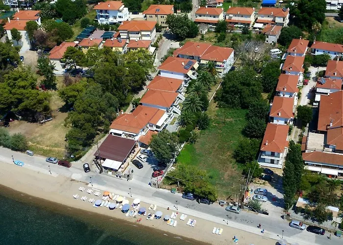 Miramare Aparthotel Neos Marmaras