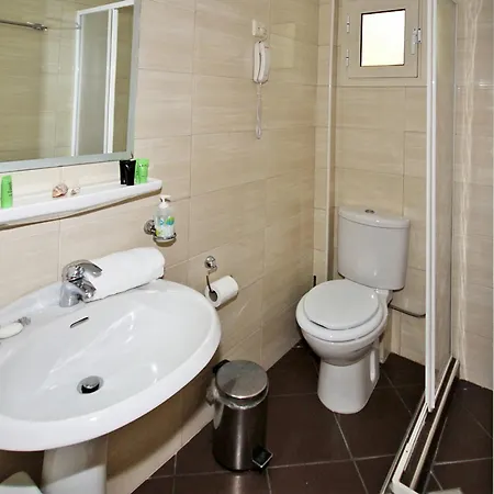 Miramare 2* Neos Marmaras