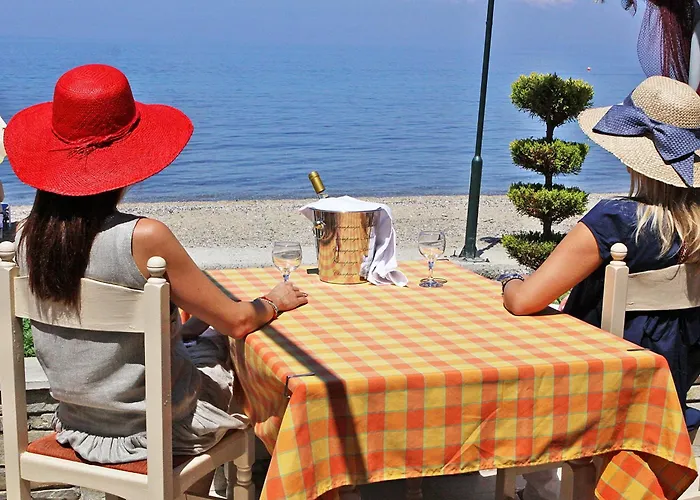 Miramare Neos Marmaras